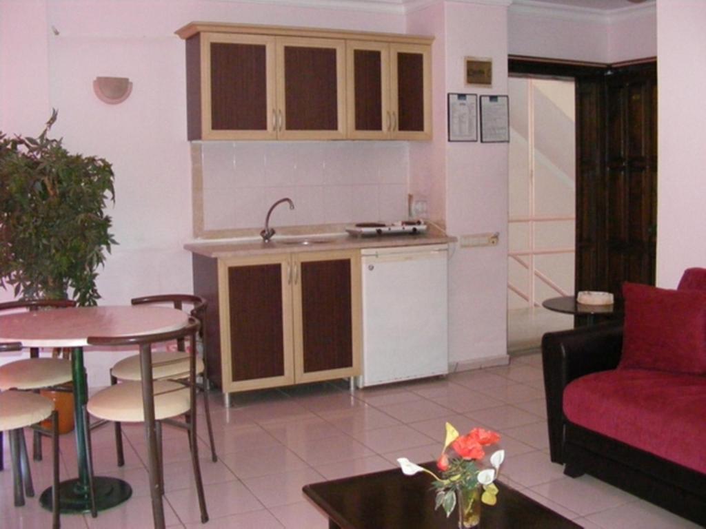 Antik Apart & Hotel Marmaris Exterior foto